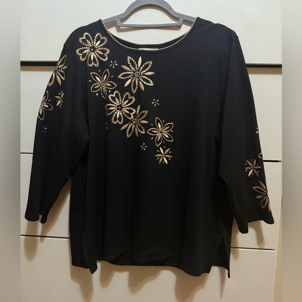 Alfred Dunner Golden Floral Embroidered Tunic Blouse, Black, 3/4 Sleeves, Large